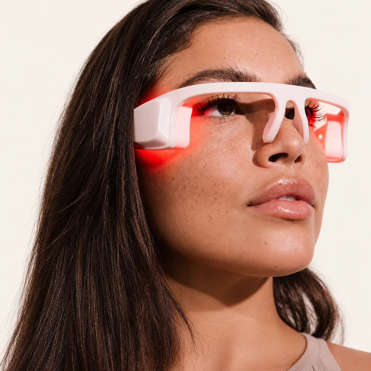 Gafas LED de luz roja para el contorno de ojos